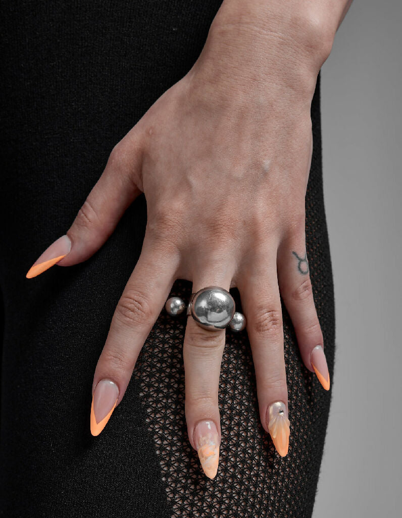 space ring perlensau sterling silver1