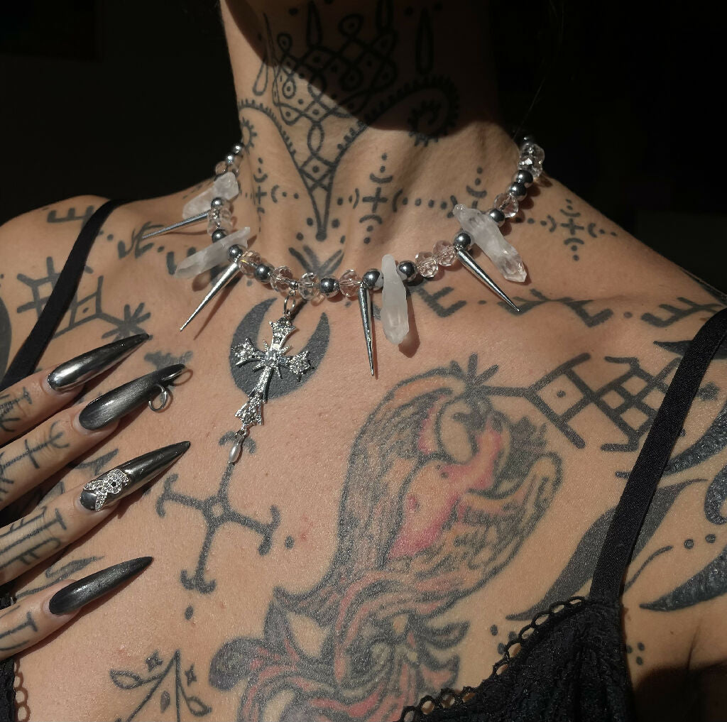 Grunge quartz necklace