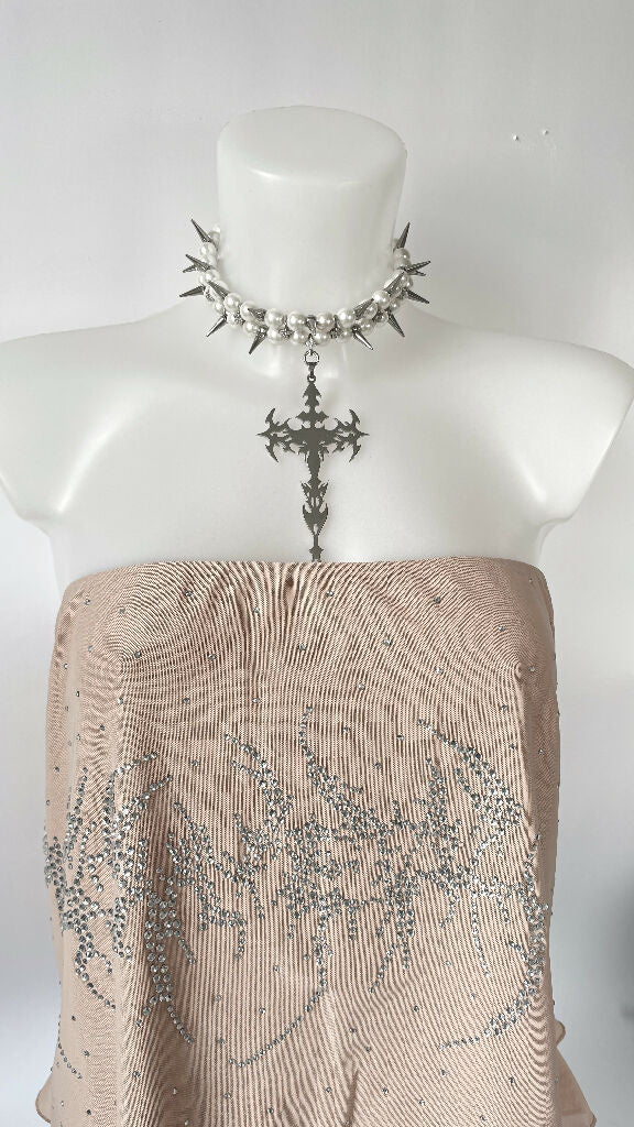 “Angel's Shackles” spiked pearls cross choker