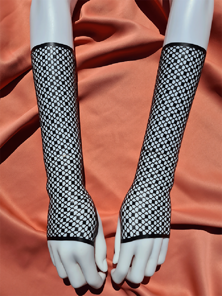 Belladonna Gloves