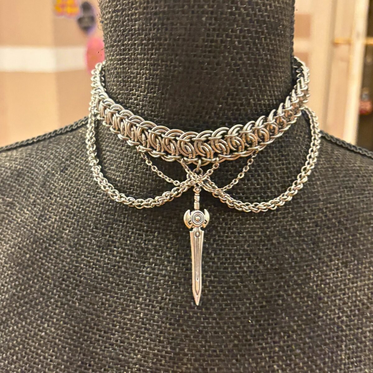 Etienne chainmaille necklace image 2