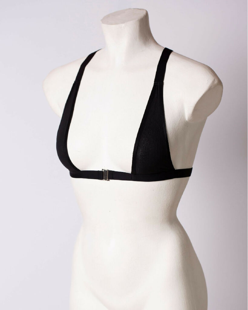chain-bra-nephele-iona-smith-scott-4x5