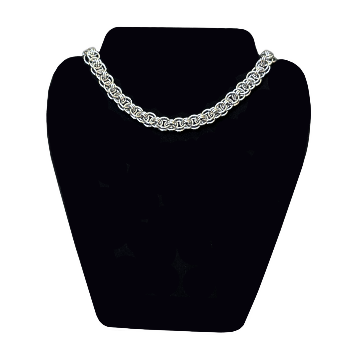 Gizeh chainmaille necklace image