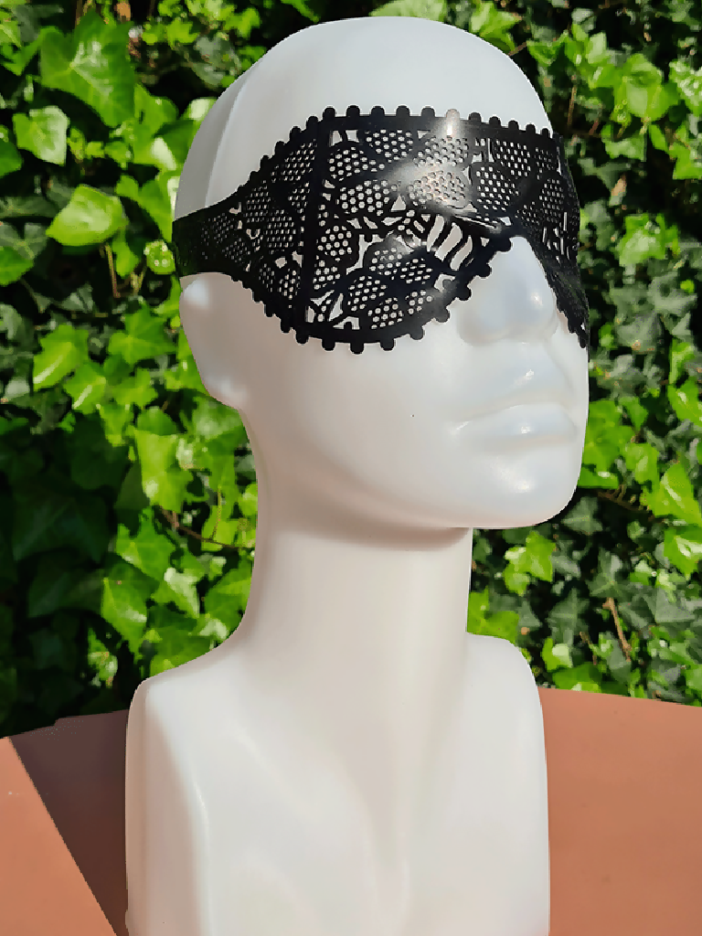 Blossom Eyemask 1