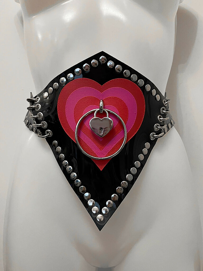 Be mine pvc heart padlock belt