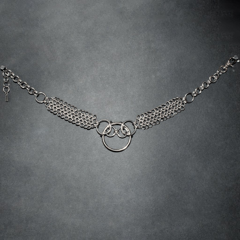 Strohmann chainmaille choker image 2