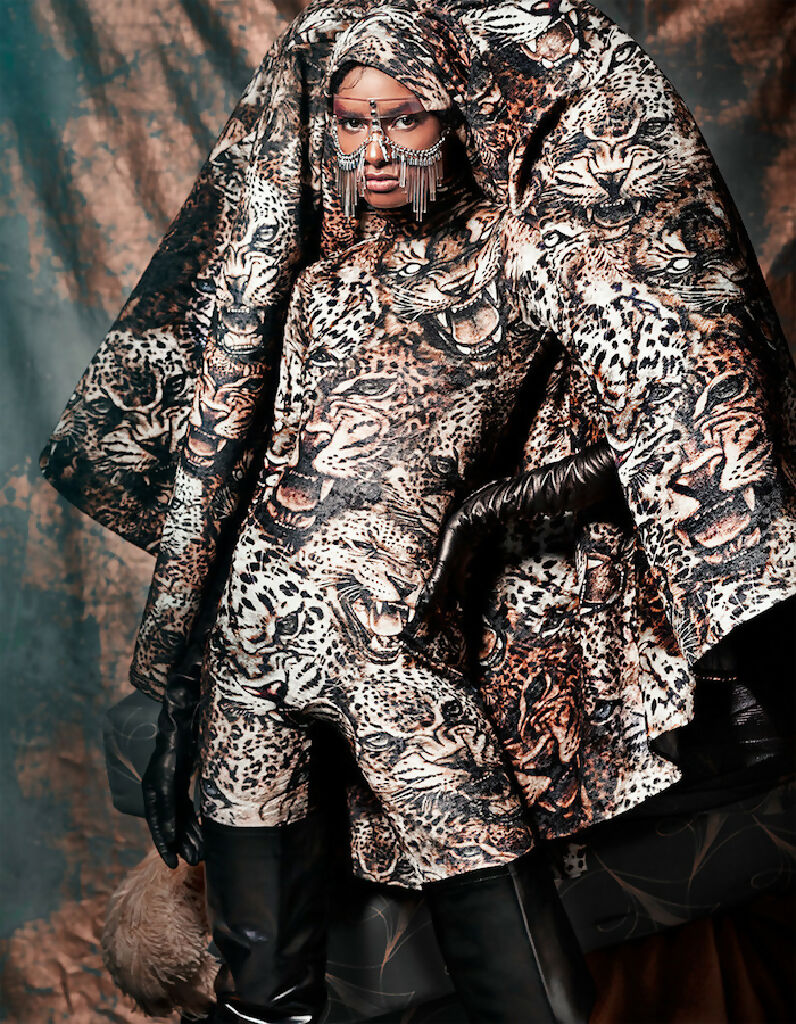 GALACTIC headpiece vegan transparent futuristic perlensau