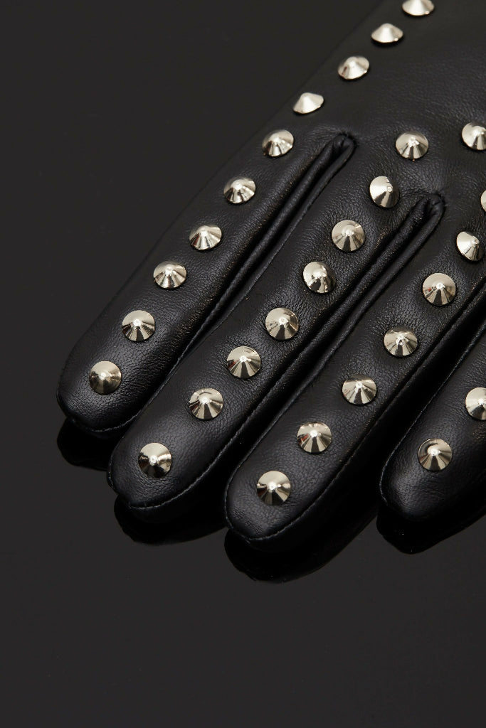 House-of-SXN-Classic-SpikeD-Leather-Bondage-Gloves-Closeup1