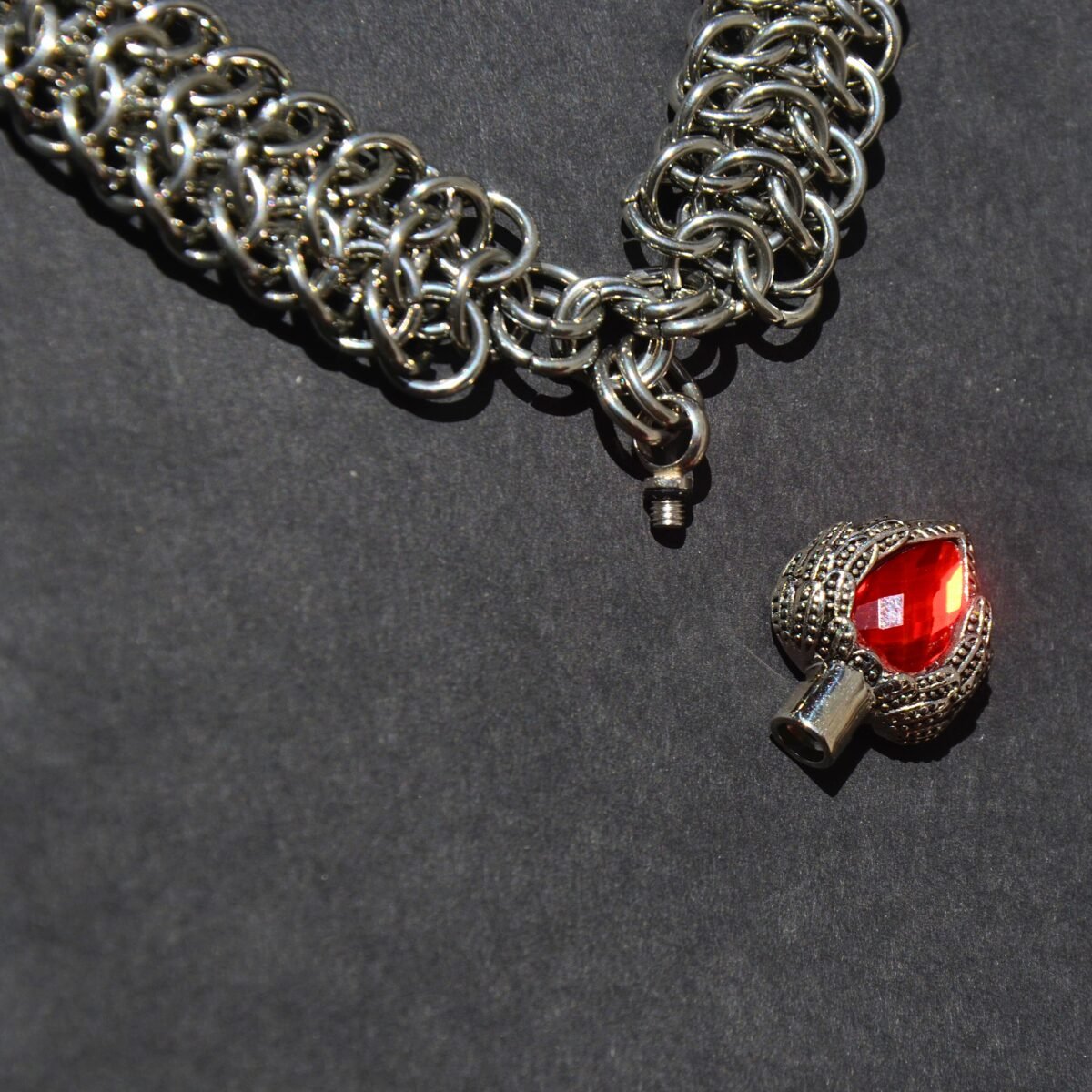 Honeymoon chainmaille necklace image 3