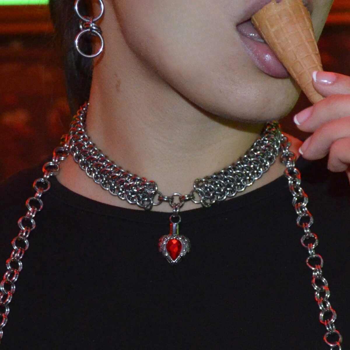 Honeymoon chainmaille necklace image 0
