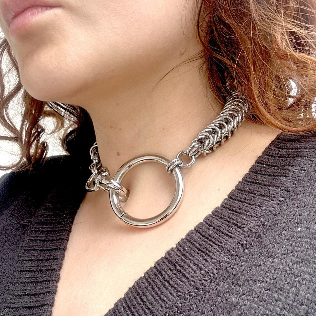 Apokalypsis chainmaille necklace image 2