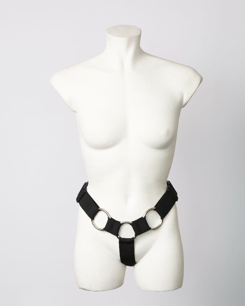 oring-belt-chastity-style-vegan-elasticated-straps-thalia-handmade-iona-smith-scott