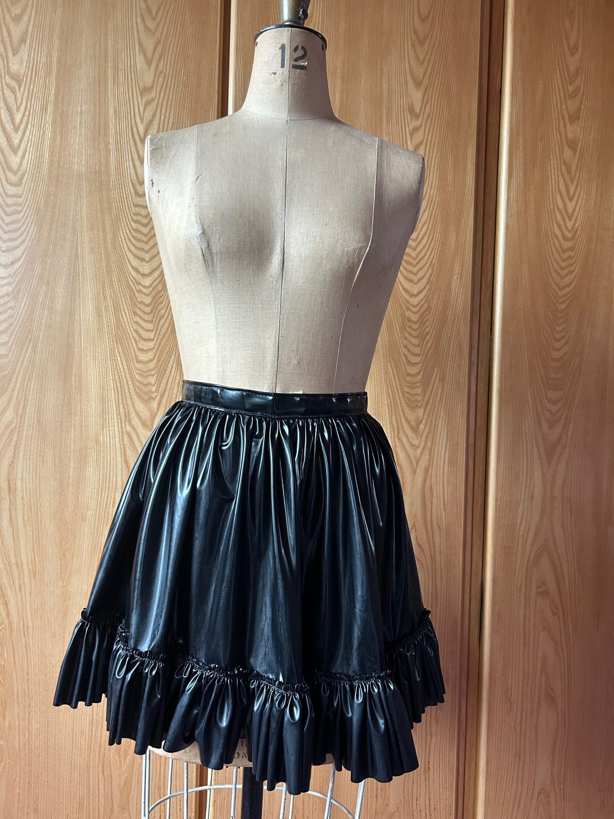 Short Gathered Latex Skirt