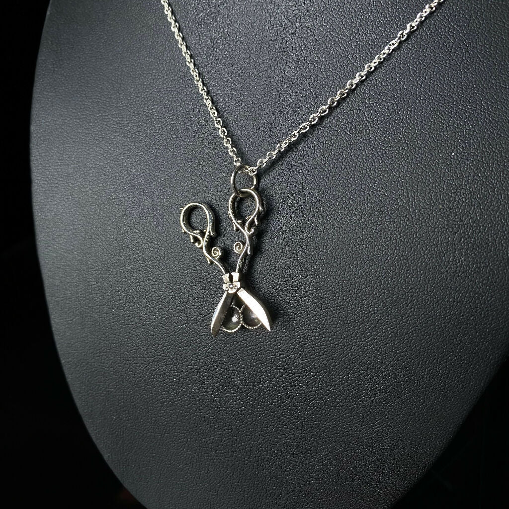 89D8728E-987F-4BB5-B1DF-9190F0B08BEE