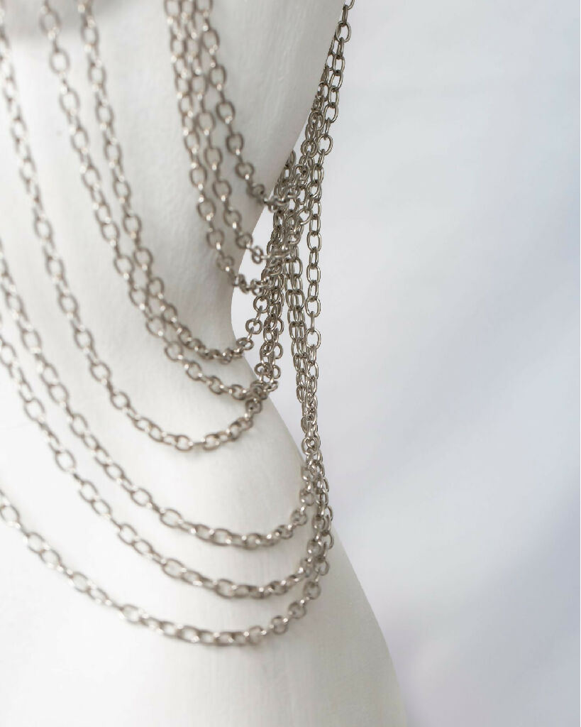 body-chain-accessory-asmodeus--iona-smith-scott-4x5-side