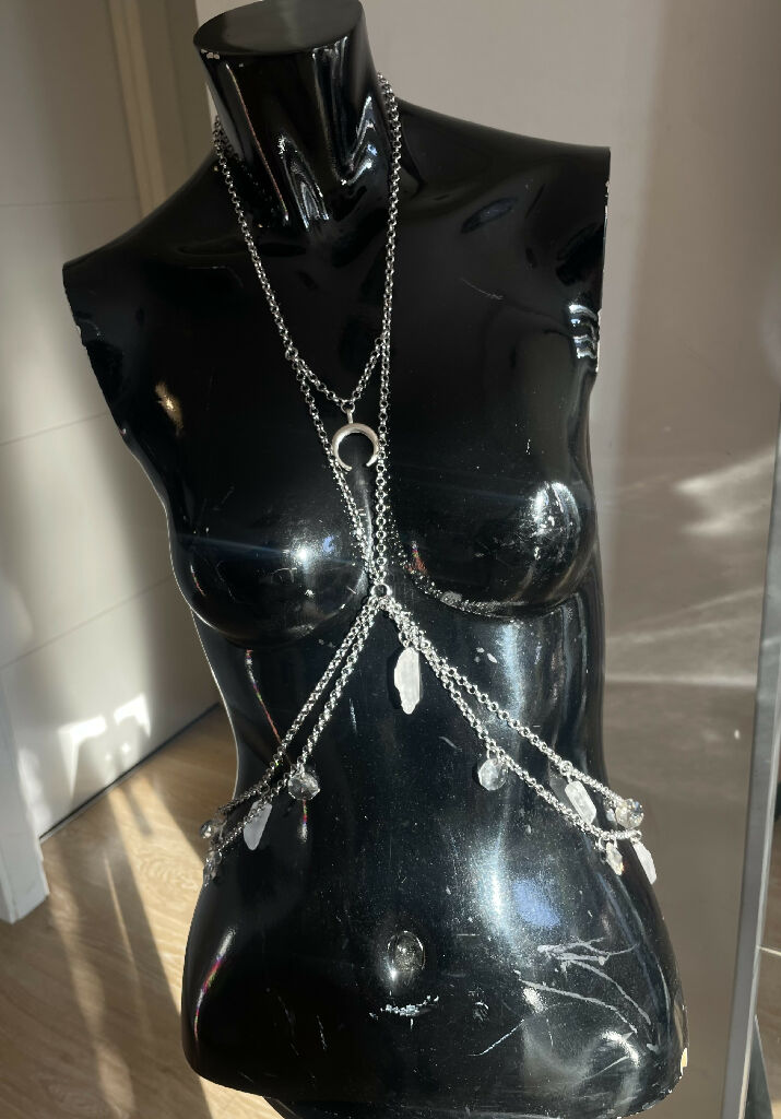 Delicate body chain - harness