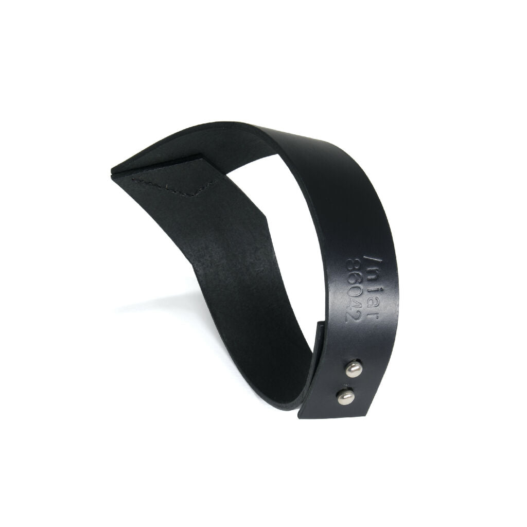 Leather Choker V-Shaped