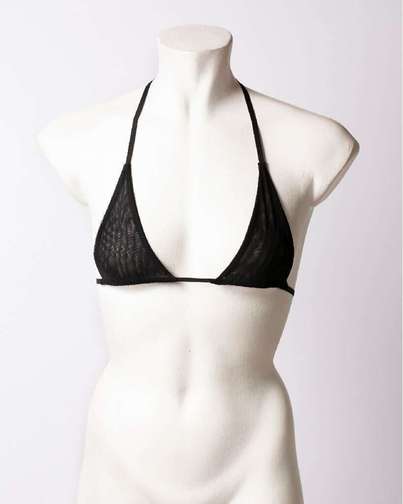 string-bikini-top-jezabel-iona-smith-scott-4x5
