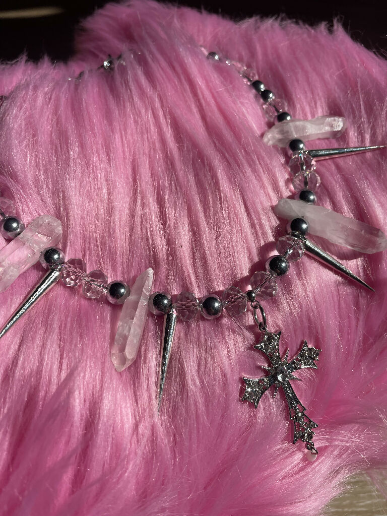 Grunge quartz necklace