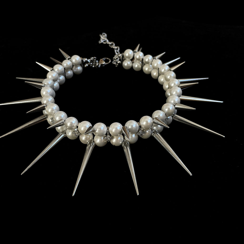 ‘Desire’ double spikes Necklace (3 different colors)