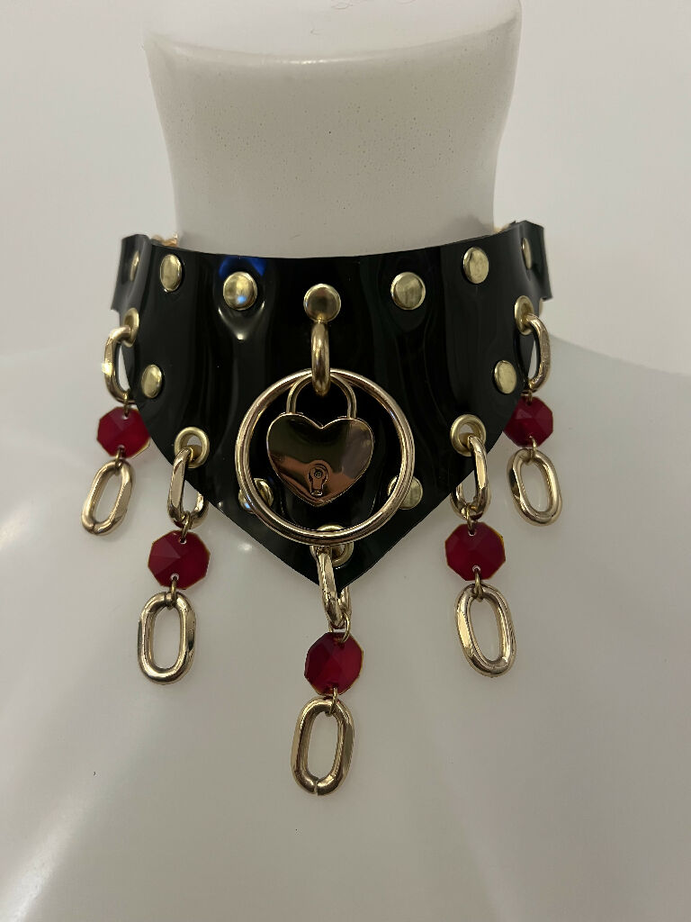 Crystal heart collar - SHOWROOM