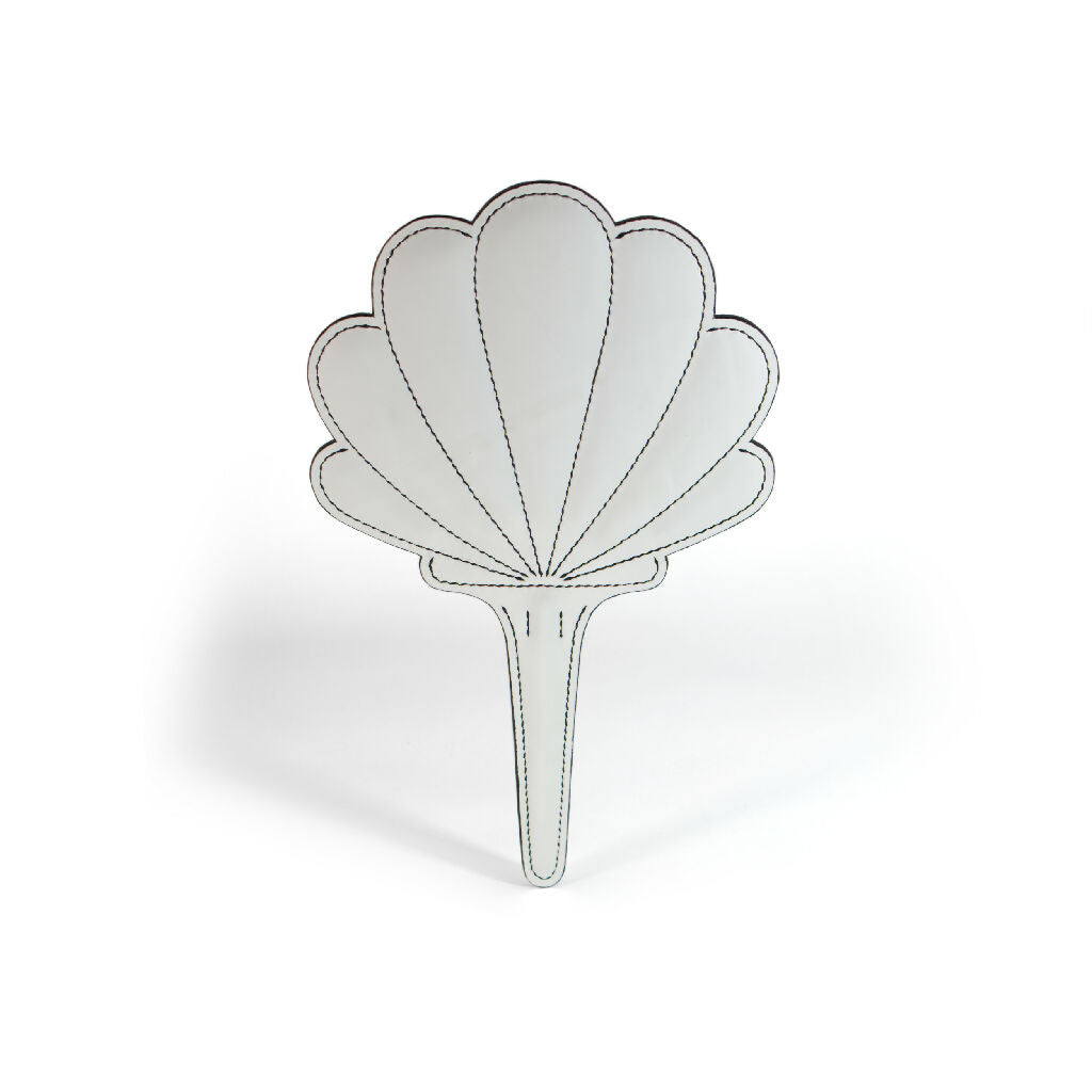 Aphrodite Shell Leather Paddle