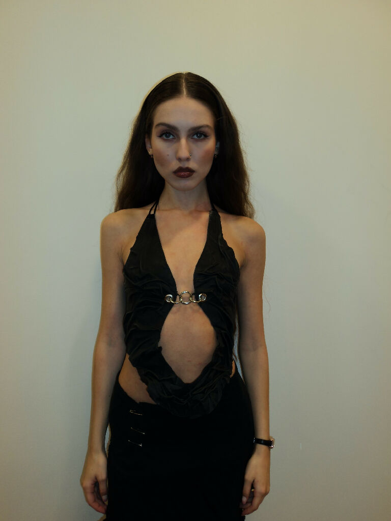 Latex open belly top