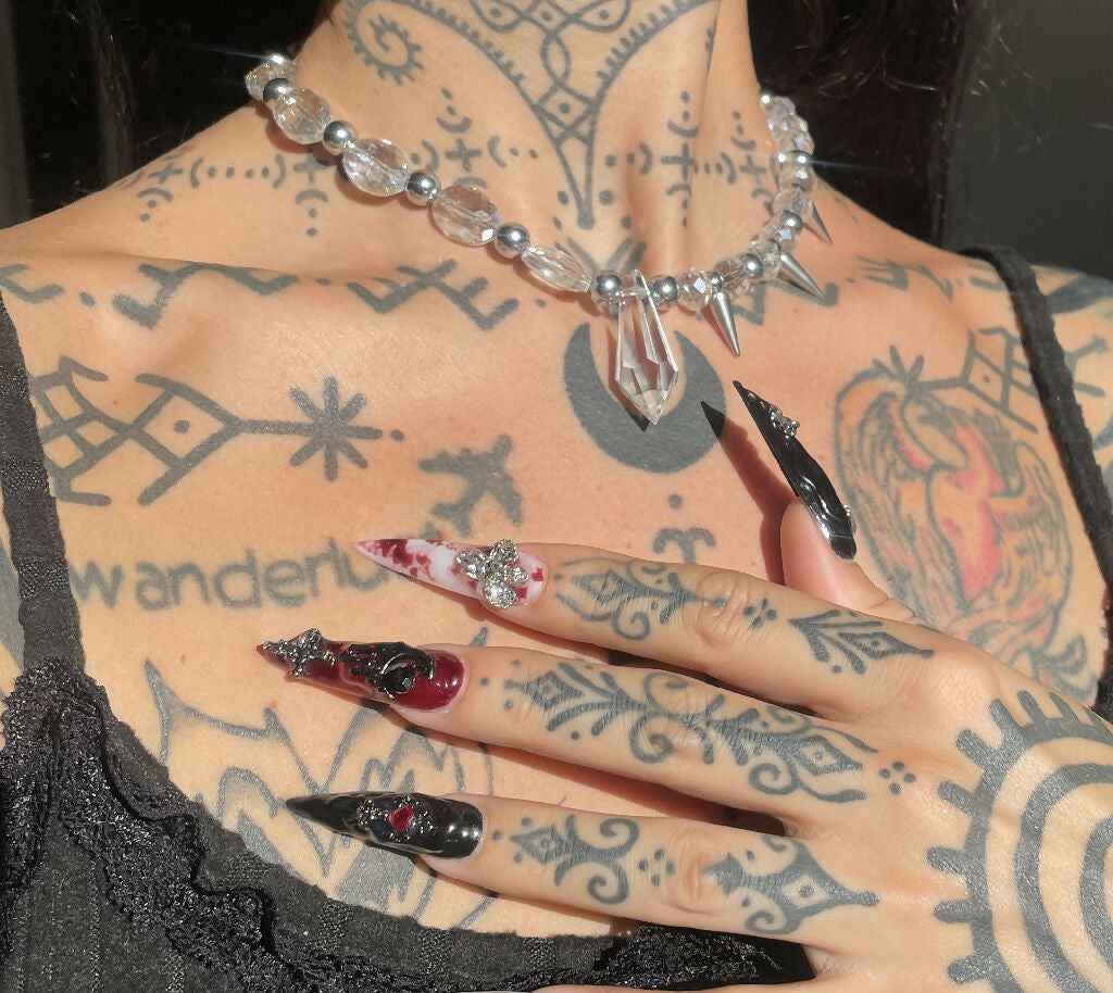 Shiny grunge necklace