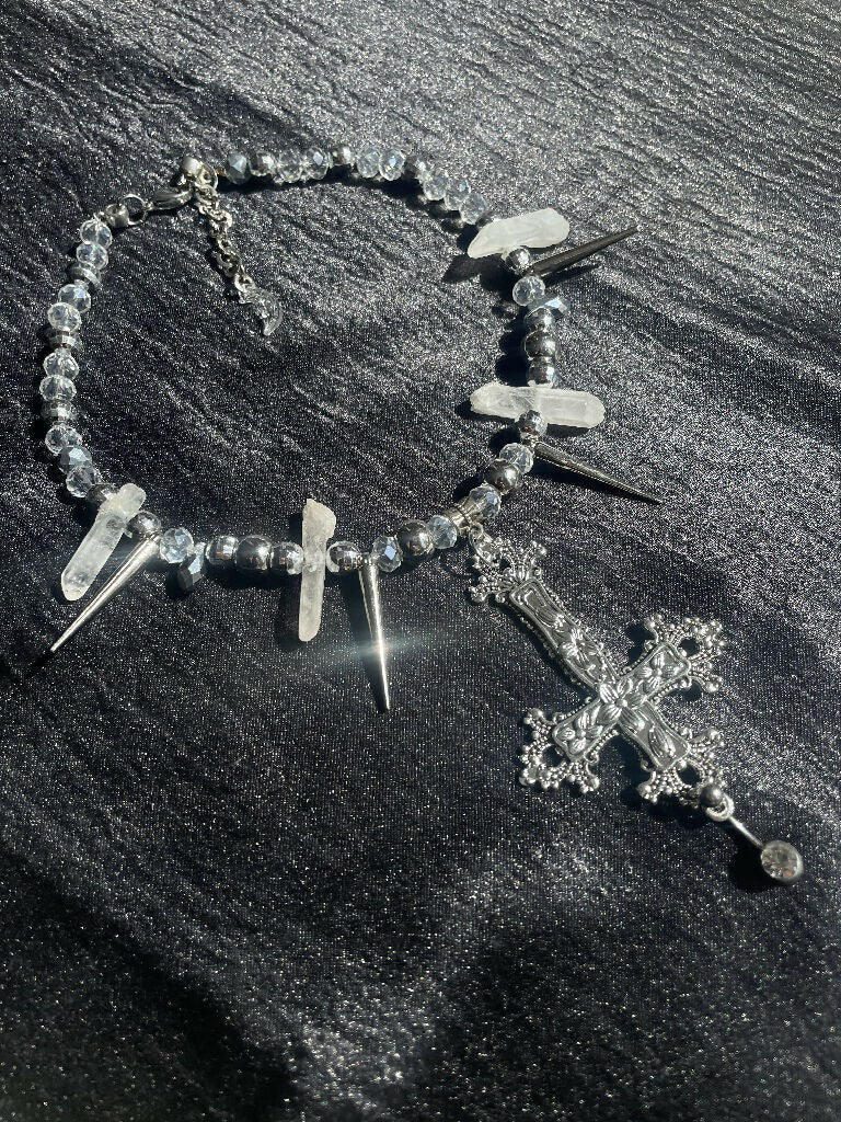 Reversed cross necklace - SHOWROOM