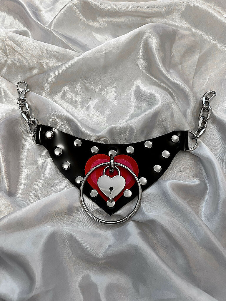 Be Mine pvc heart padlock collar