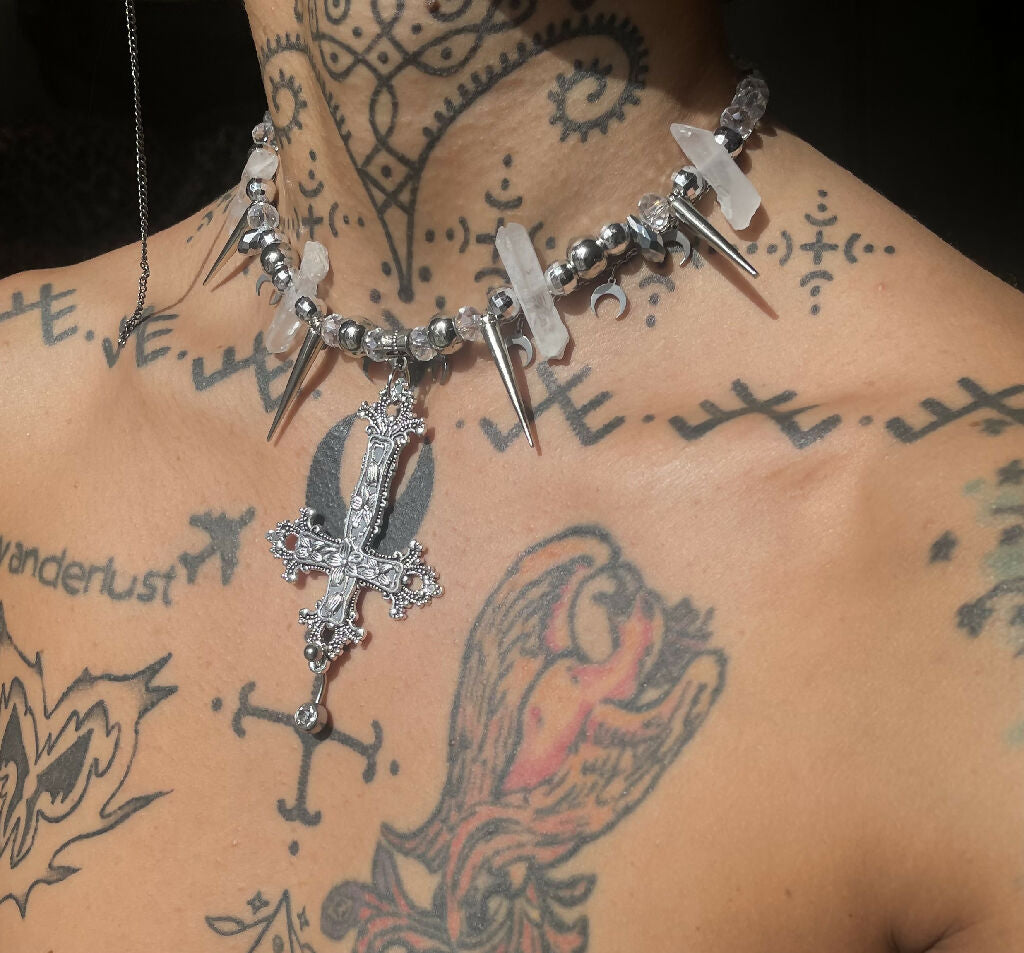 Reversed cross necklace - SHOWROOM