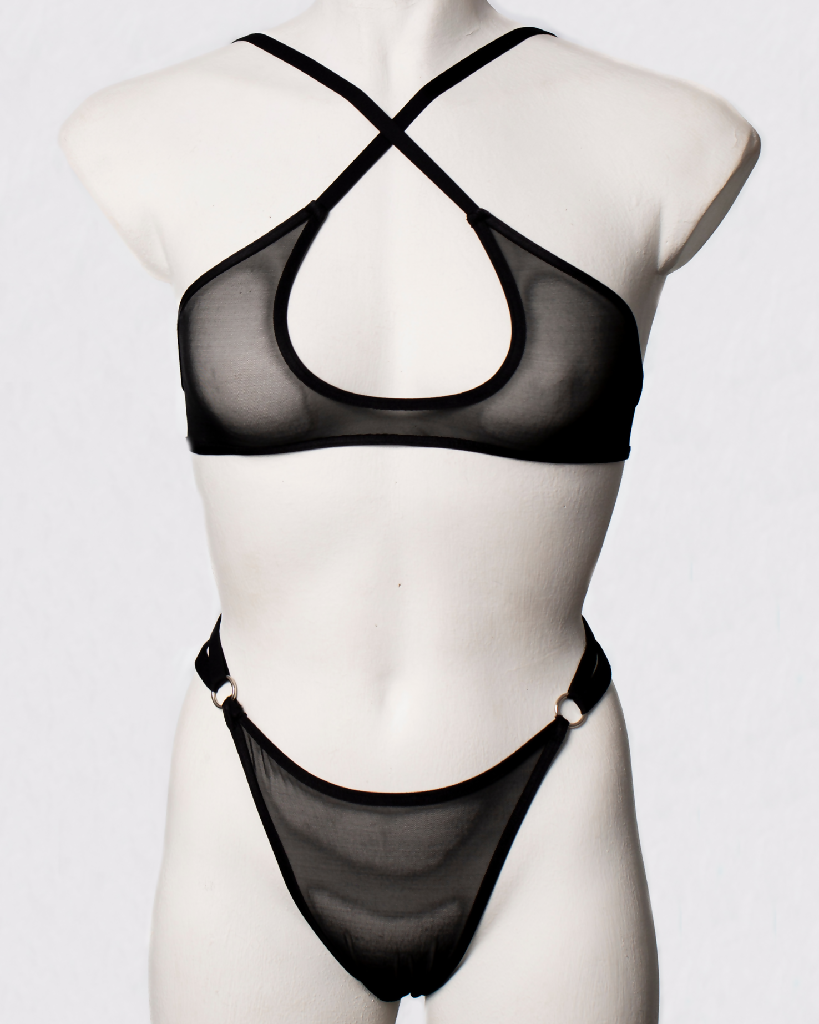 strappy-front-cross-bra-ishtar-iona-smith-scott-4x5-4
