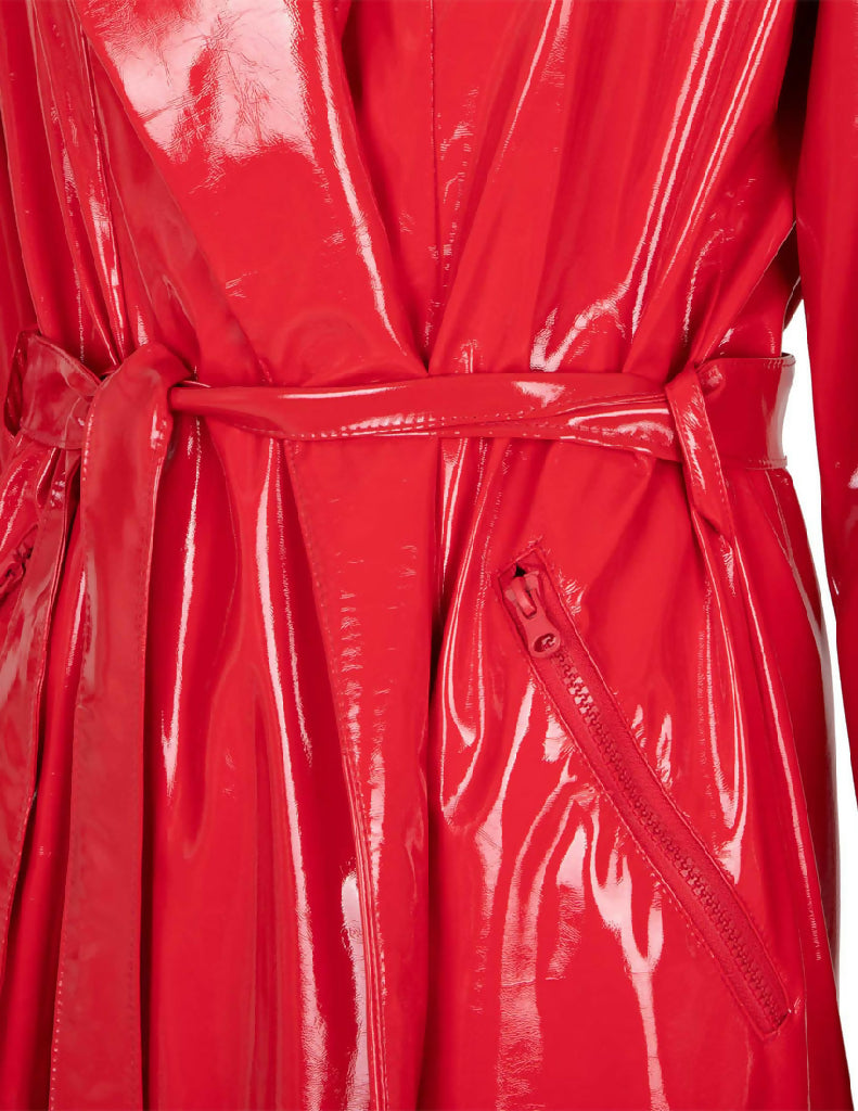 plaszcz_lateksowy_z-lacku_czerwony_matrix_bdsm_detal