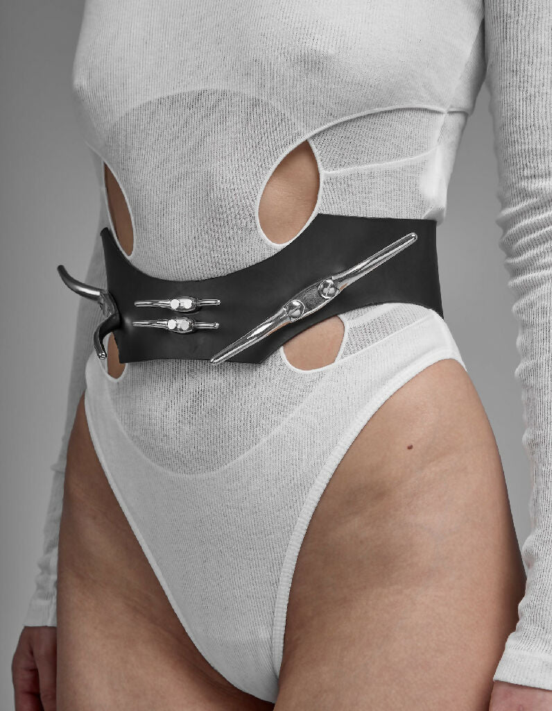 sting corset perlensau organic leather5