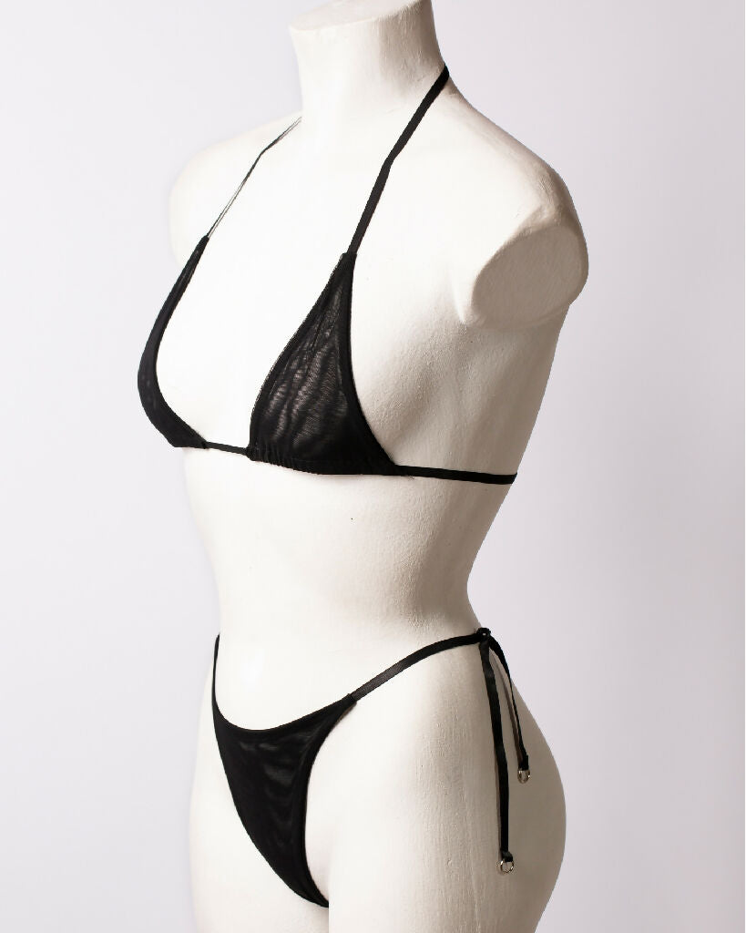string-bikini-set-jezabel-iona-smith-scott-4x5
