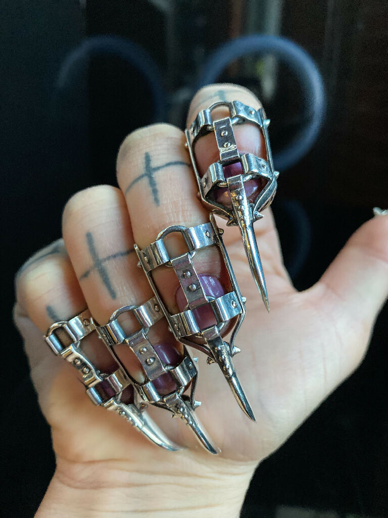 B0054E03-5F24-441E-839D-55D48BCAC7B5