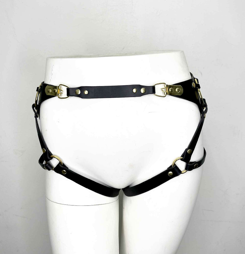 Adelaide-Black-Leather-Hip-Harness-1