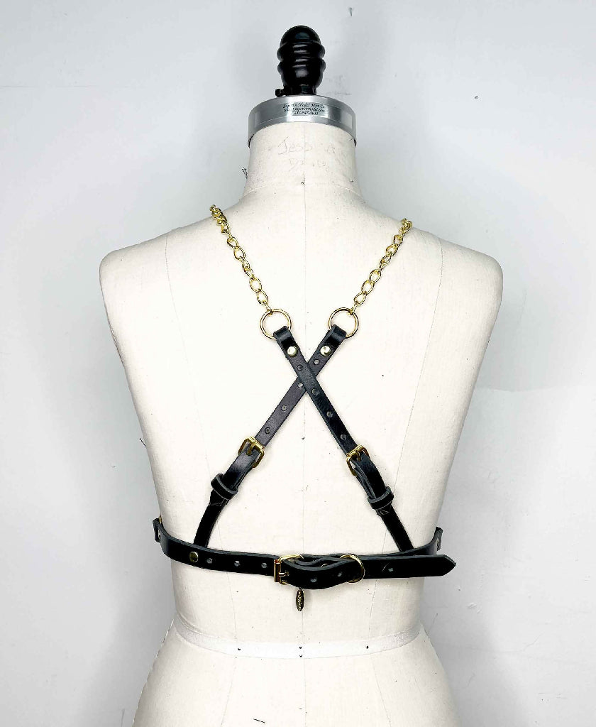 Archer-Underbust-Chain-Leather-Harness-3