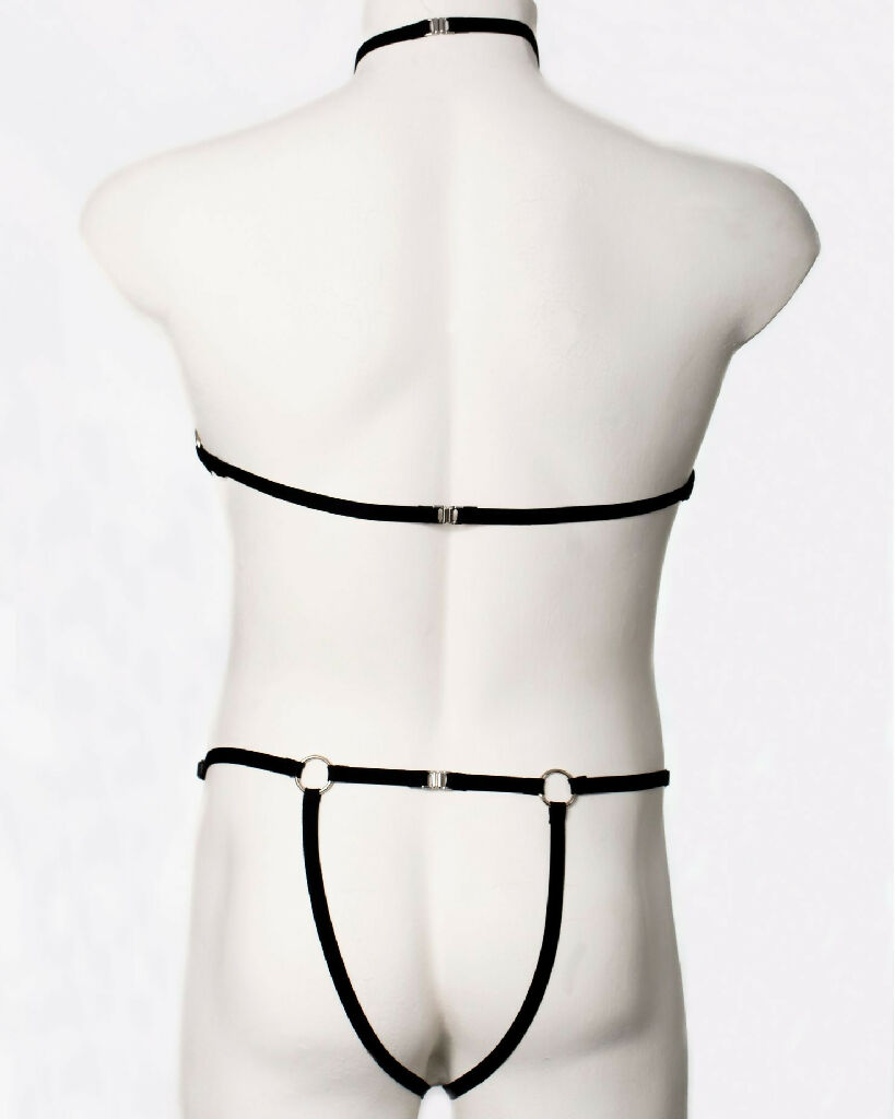 strappy-body-harness-masc-magnesia-iona-smith-scott-4x5-back