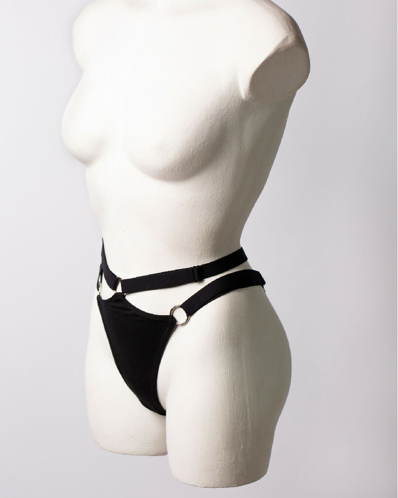 strappy-black-thong-aya-iona-smith-scott-4x5-side2