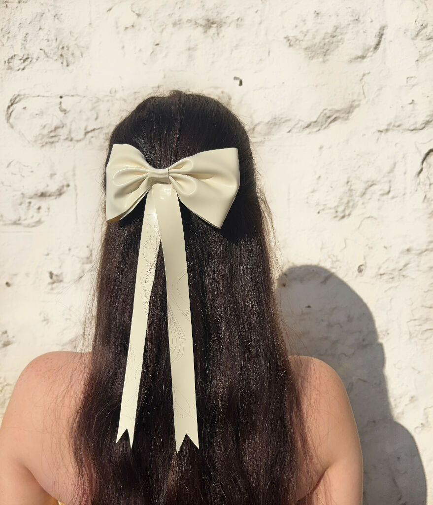 Facetune_15-08-2025-09-19-26