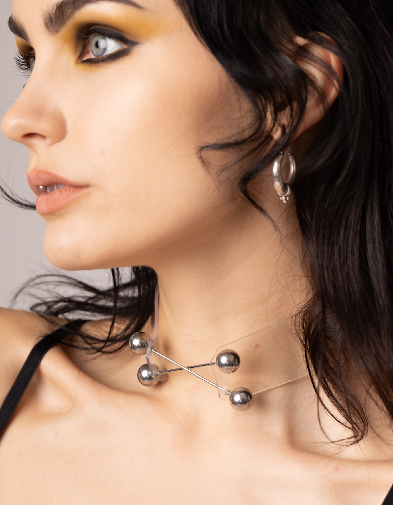 PLAYFUL_choker_vegan_transparent_perlensau2 copy NJAL
