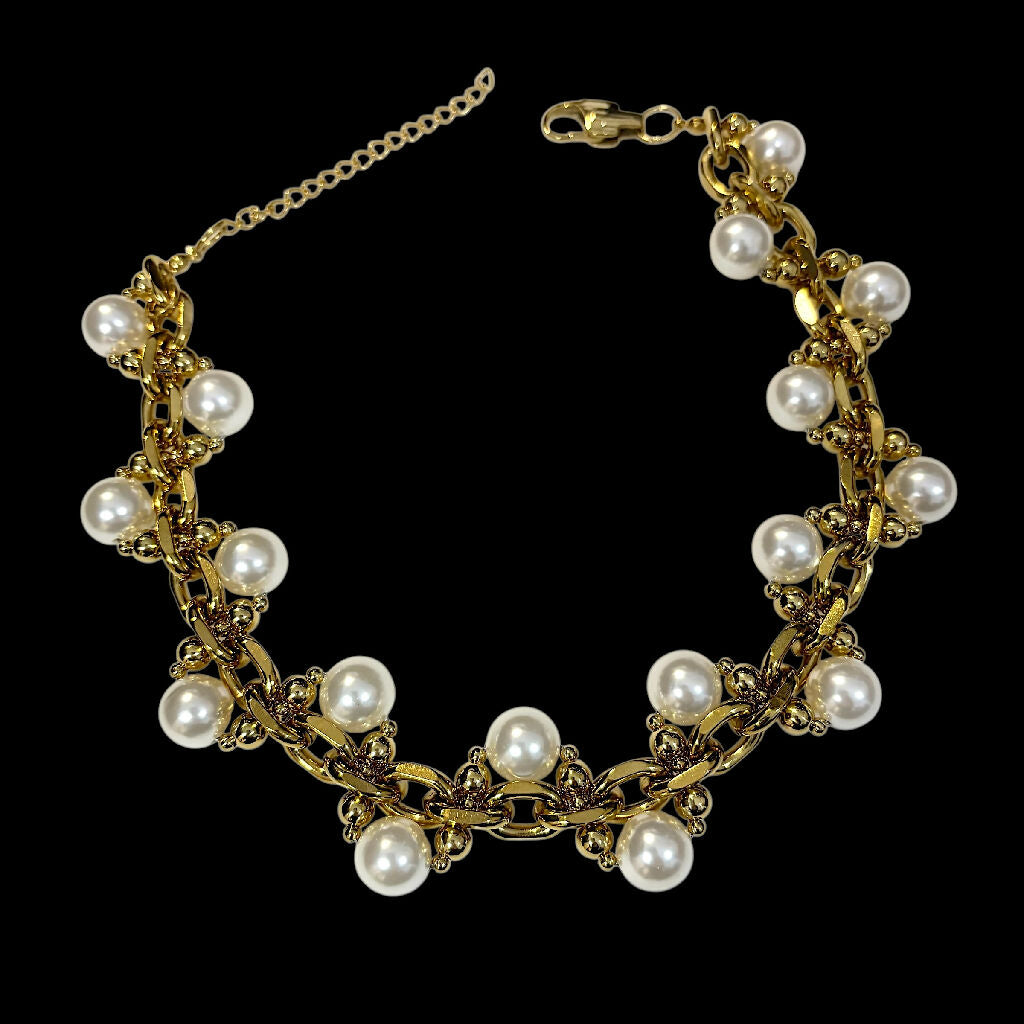 18k gold Pearl TanGle choker /Necklace