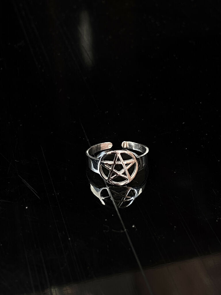 Pentagram foot fetish gothic toe ring, sterling silver