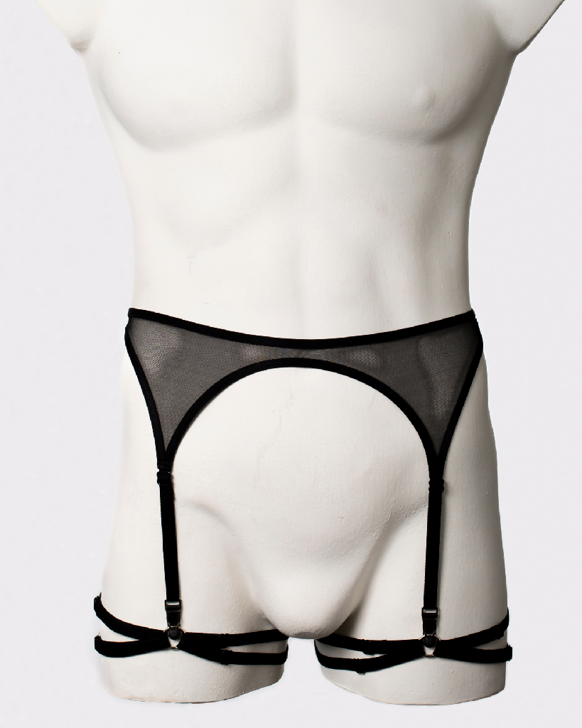 black-garter-belt-with-leg-straps-masc-ishtar-iona-smith-scott-4x5
