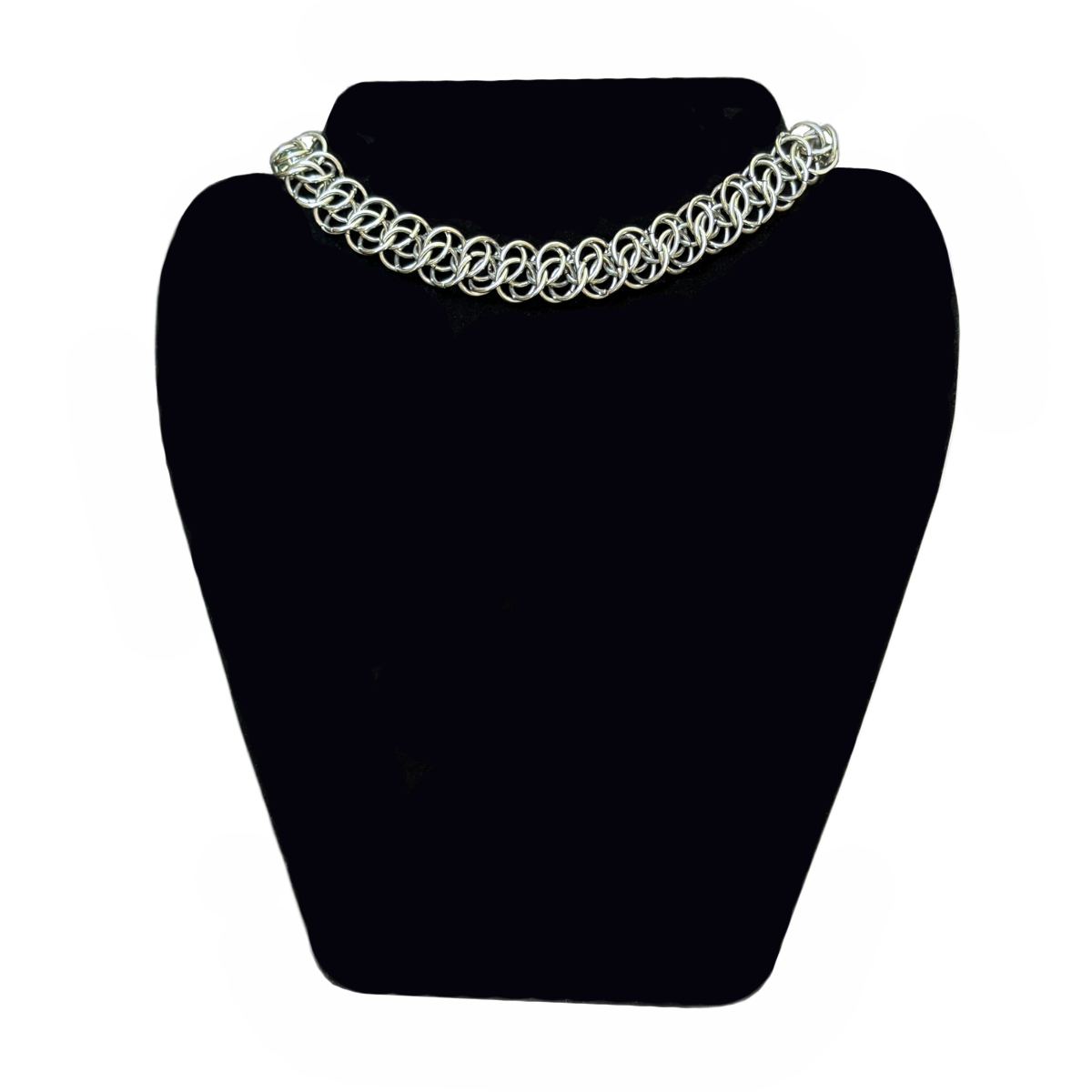 Siren chainmaille necklace image 1