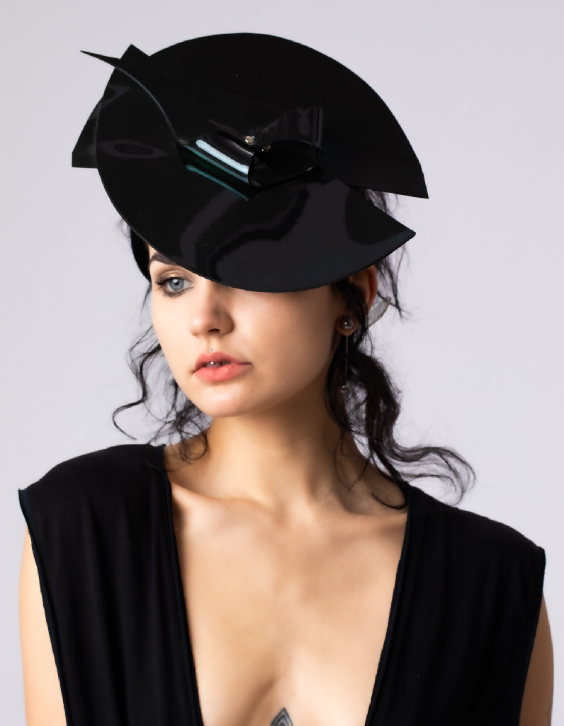 PARISIENNE_hat_perlensau_black_vegan1 NJAL