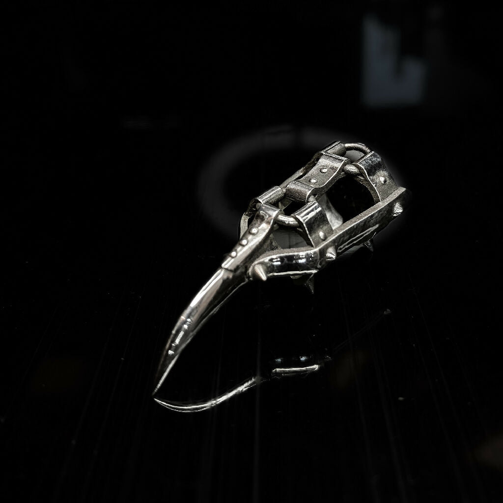 B5AF9C22-E09A-4A4C-A57E-49F264169E29