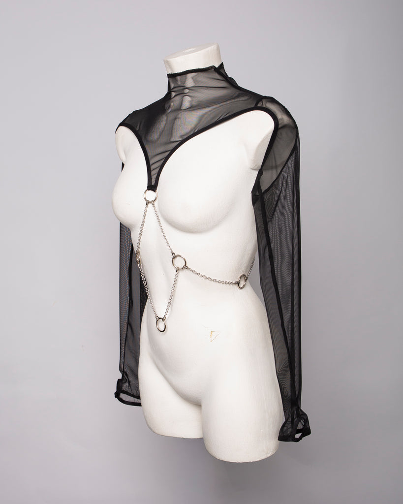 Mesh Sleeves with Body Chain – HERA
