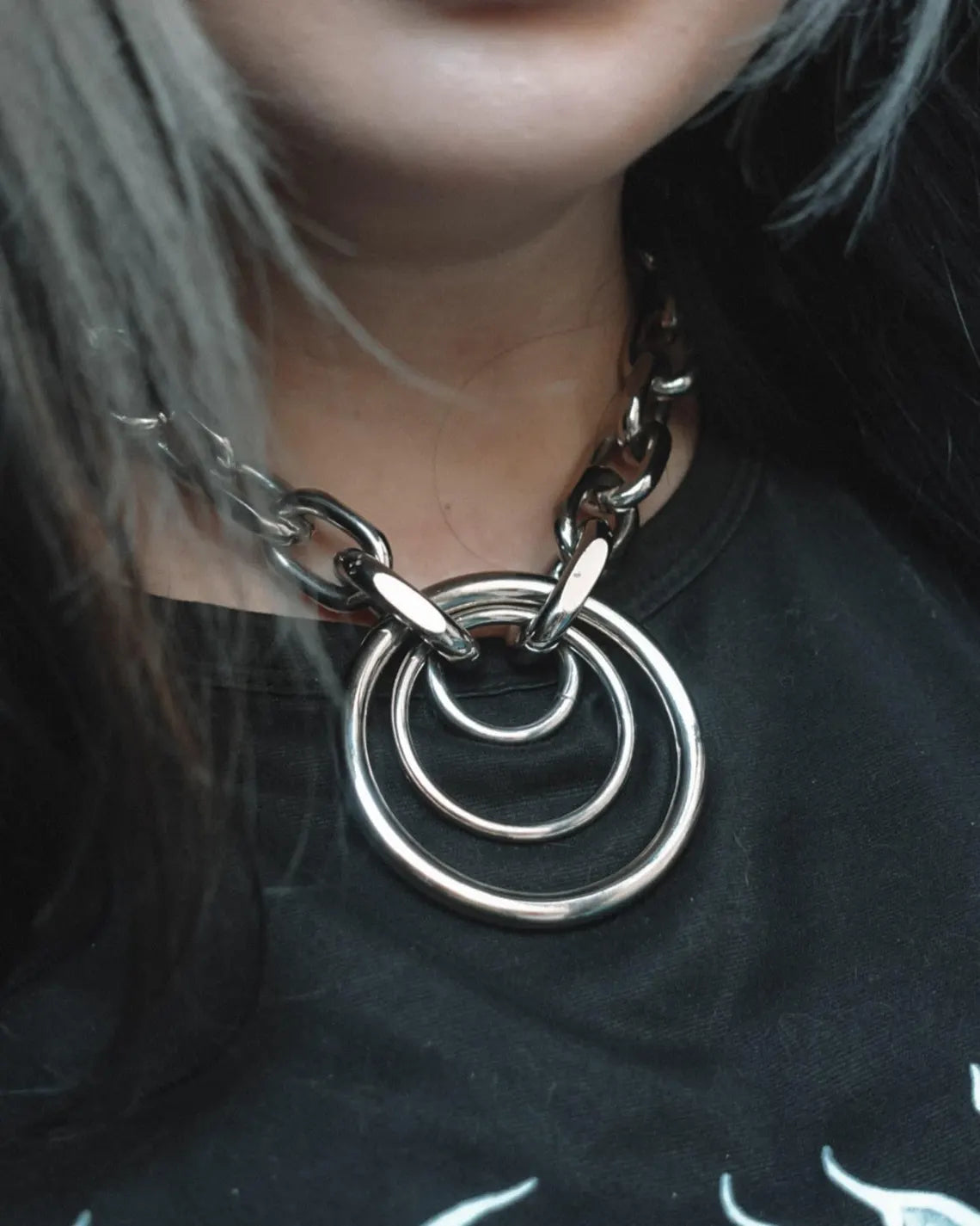 CIRCLE PIT | Oversized Ring Chain Necklace in Silver
